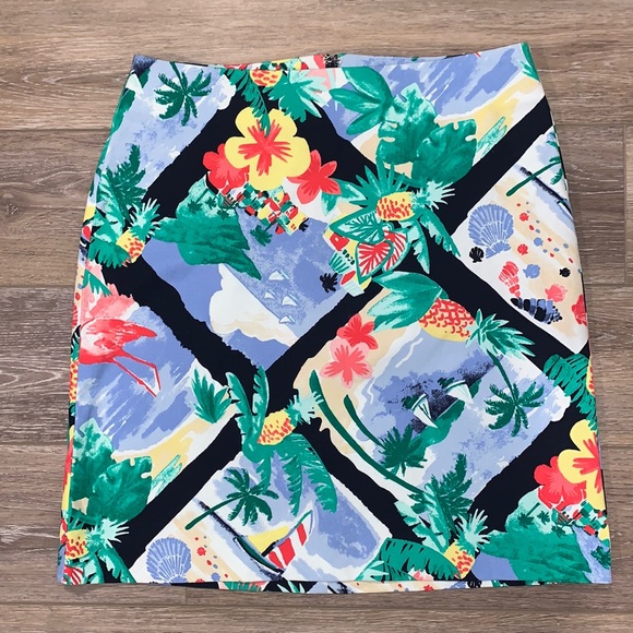 Island pineapple Floral short Skirt 🌺 - Picture 1 of 7